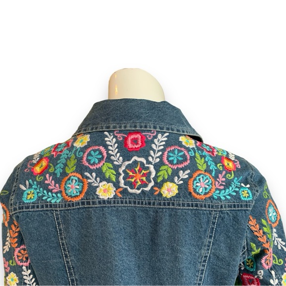 BLEU BAYOU EMBROIDERED DENIM JACKET  WOMEN’S SIZE S/M - Picture 6 of 12